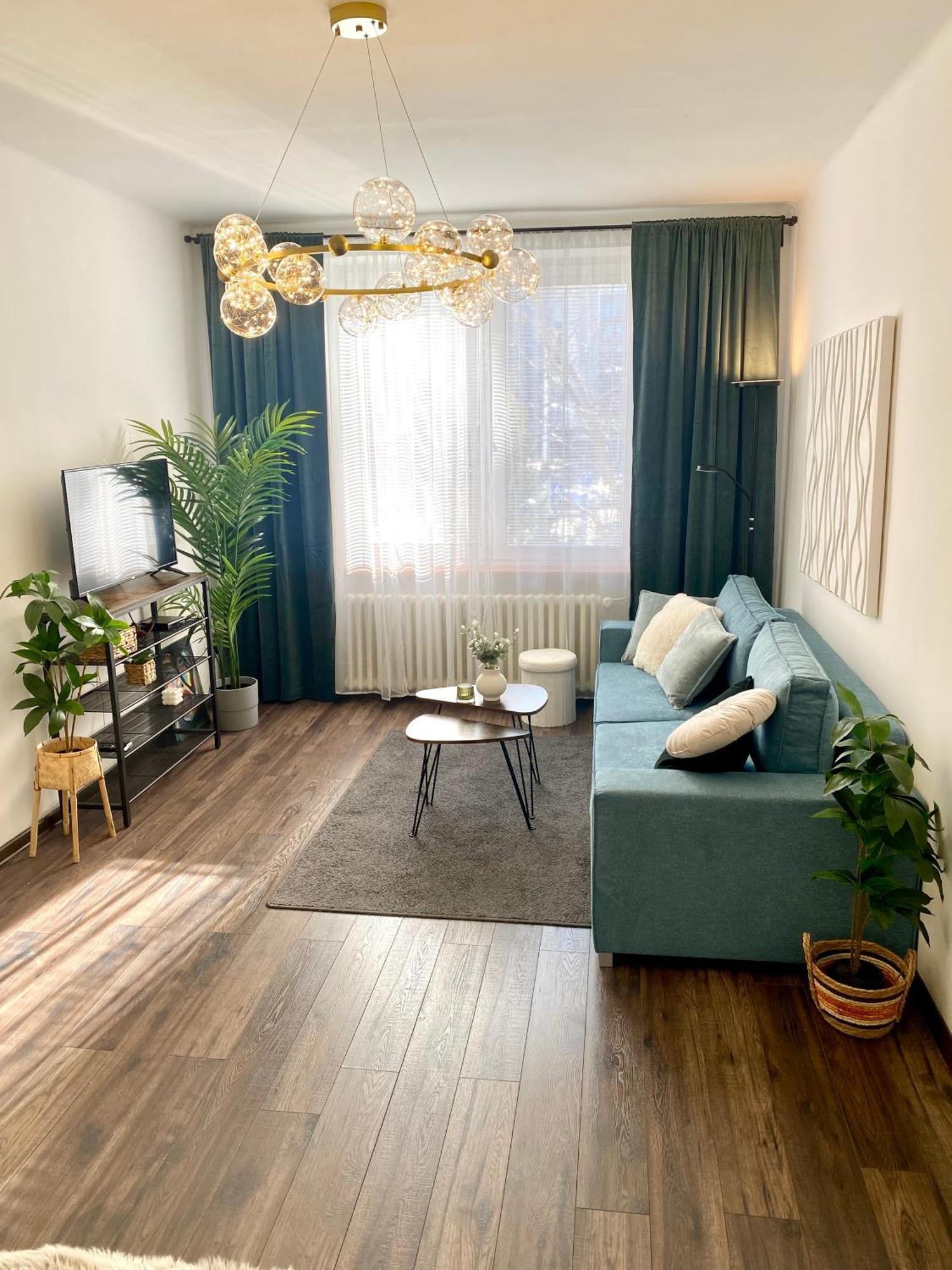 James Dean Apartment - Next To Nivy Bus Station & Mall Bratislava Exterior foto